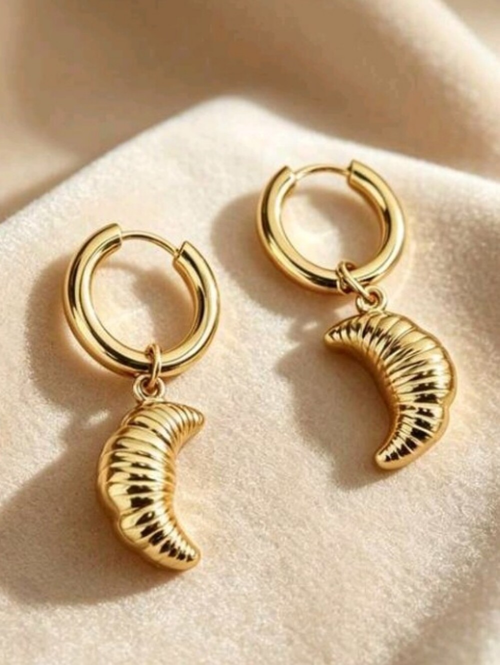 NEW! 18K Gold Plated Minimalist Croissant Charm Small Huggie Hoop Earrings